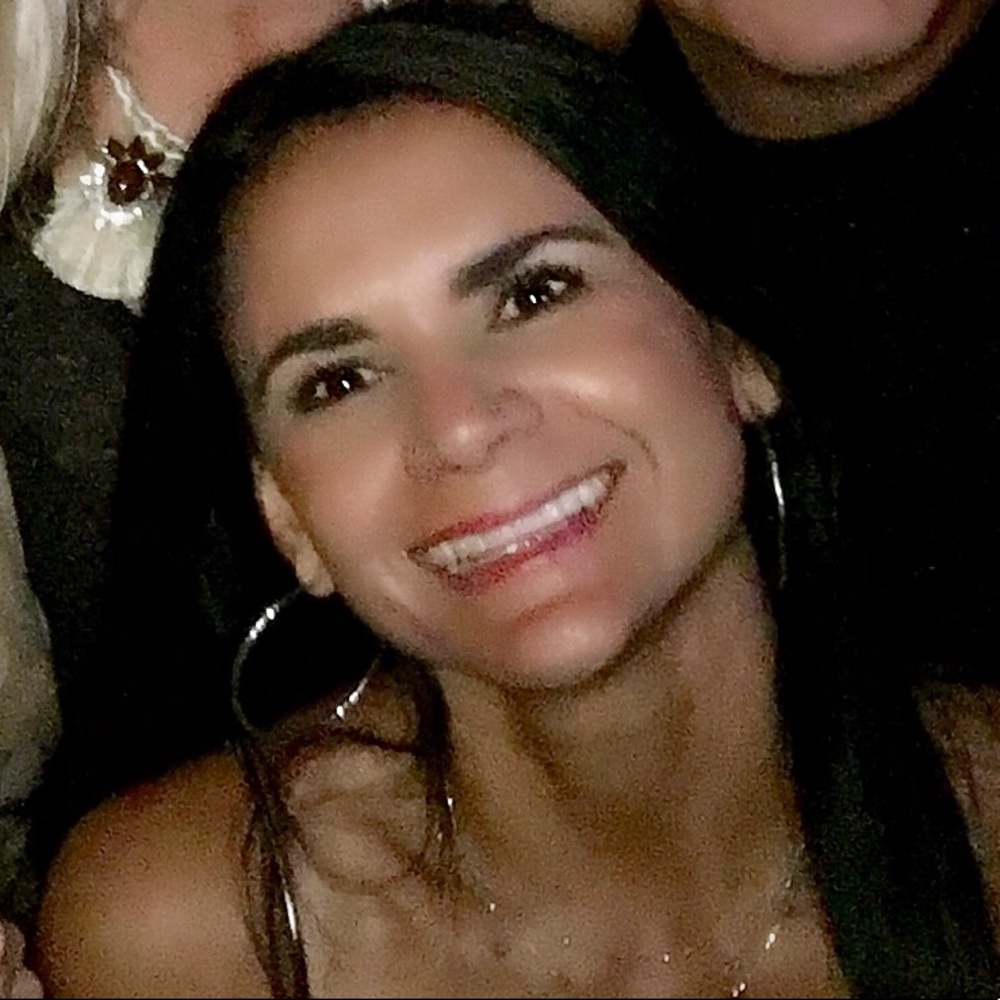 Meet your Posher, Marcella